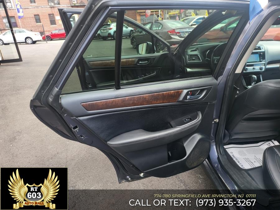 2015 Subaru Outback 4dr Wgn 2.5i Limited PZEV photo