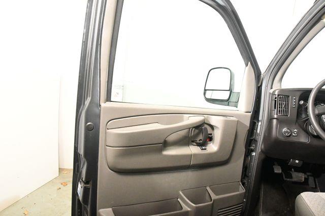 2014 Chevrolet Express 2500 LS 2500 photo