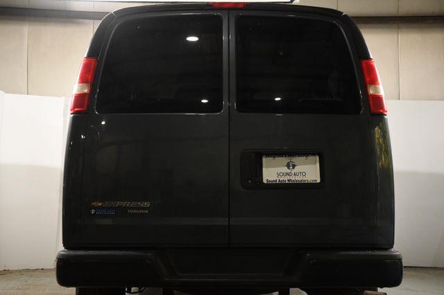 2014 Chevrolet Express 2500 LS 2500 photo