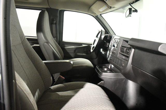 2014 Chevrolet Express 2500 LS 2500 photo