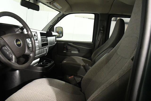 2014 Chevrolet Express 2500 LS 2500 photo