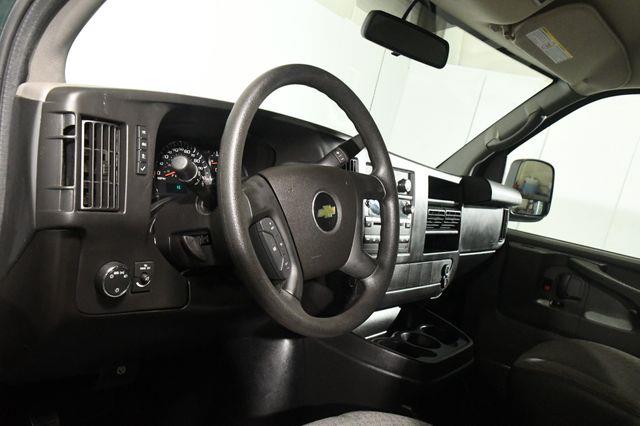 2014 Chevrolet Express 2500 LS 2500 photo