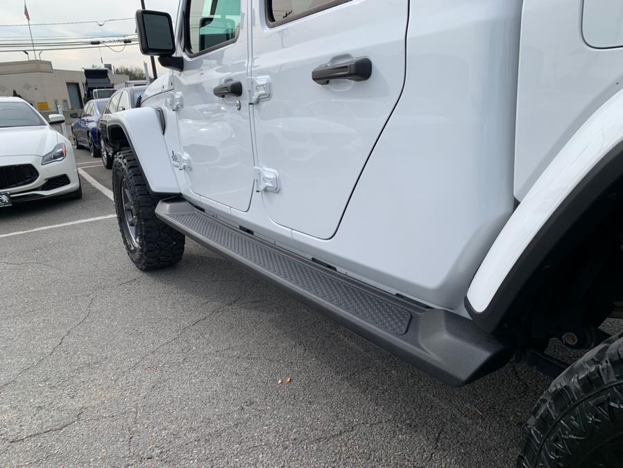 2020 Jeep Gladiator Overland 4x4 photo