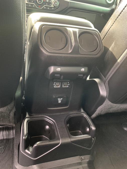 2020 Jeep Gladiator Overland 4x4 photo