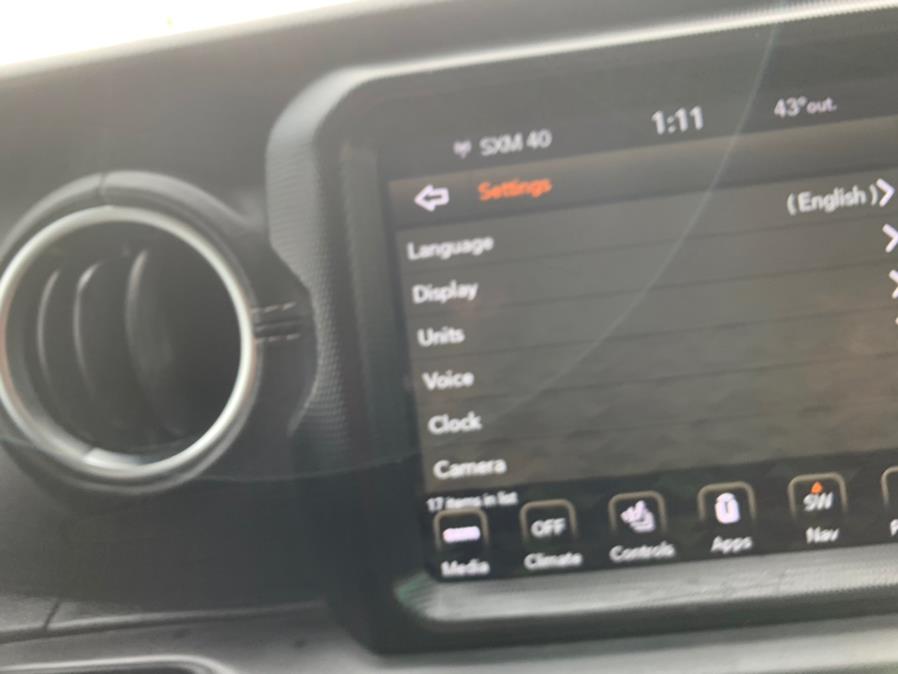 2020 Jeep Gladiator Overland 4x4 photo