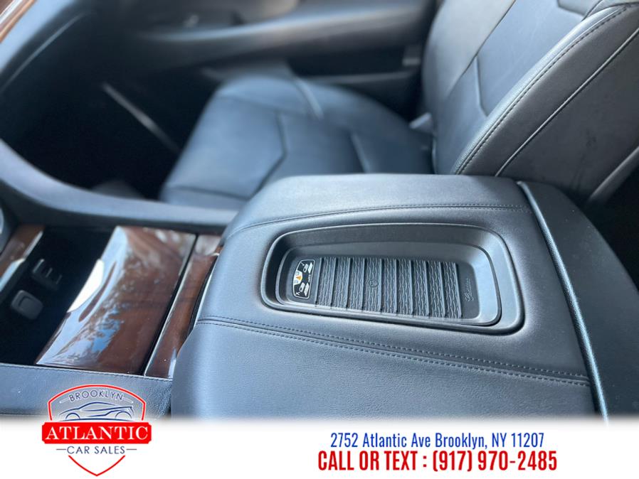 2018 Cadillac Escalade 4WD 4dr photo