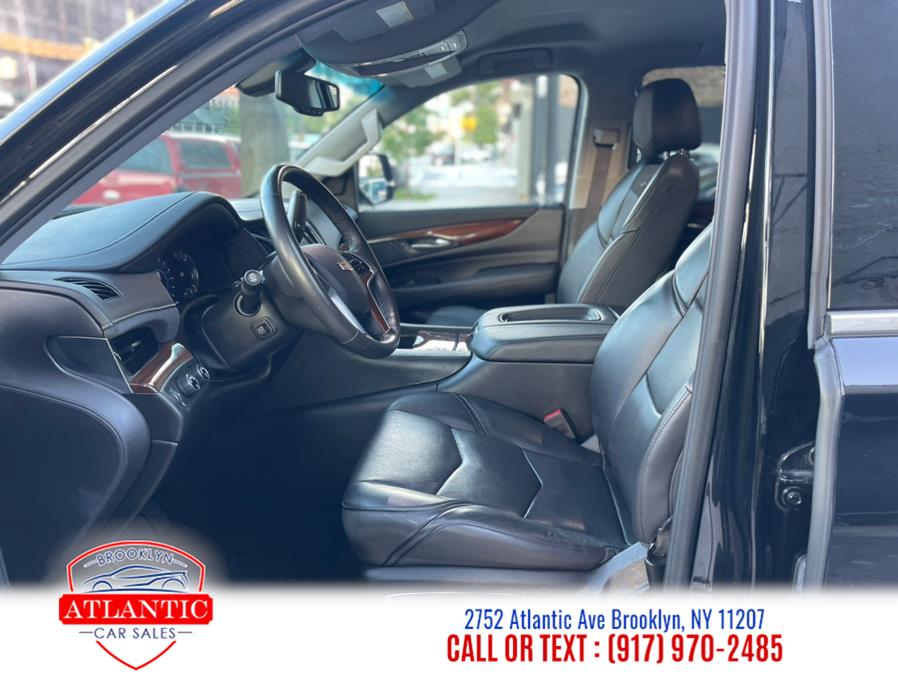 2018 Cadillac Escalade 4WD 4dr photo