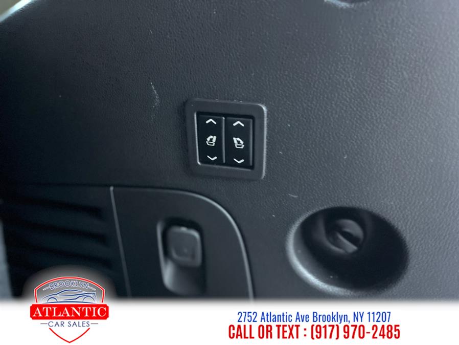 2018 Cadillac Escalade 4WD 4dr photo