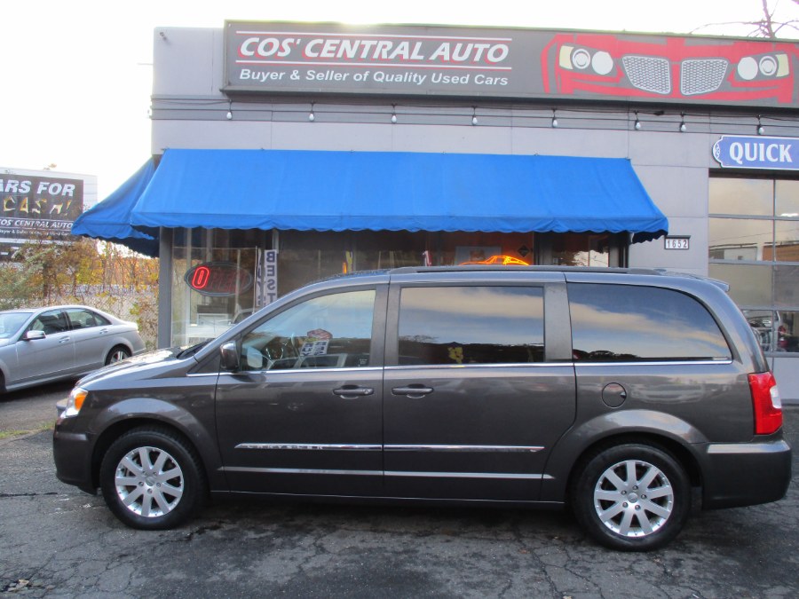 2015 Chrysler Town & Country 4dr Wgn Touring photo