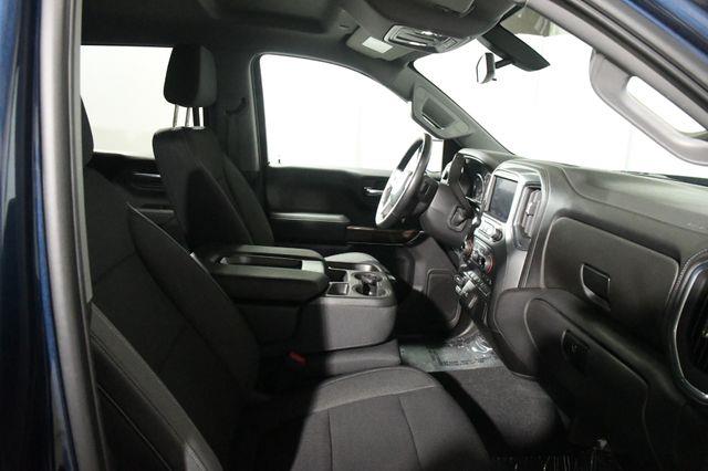 2021 Chevrolet Silverado 1500 LT w/ Z71 photo