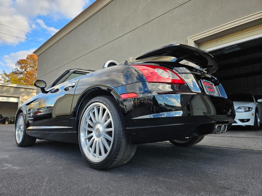 2005 Chrysler Crossfire SRT-6 photo
