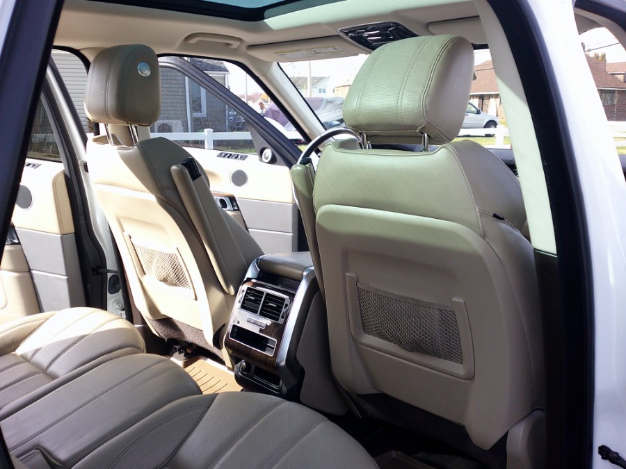 2016 Land Rover Range Rover Sport 4WD 4dr V6 Diesel HSE photo
