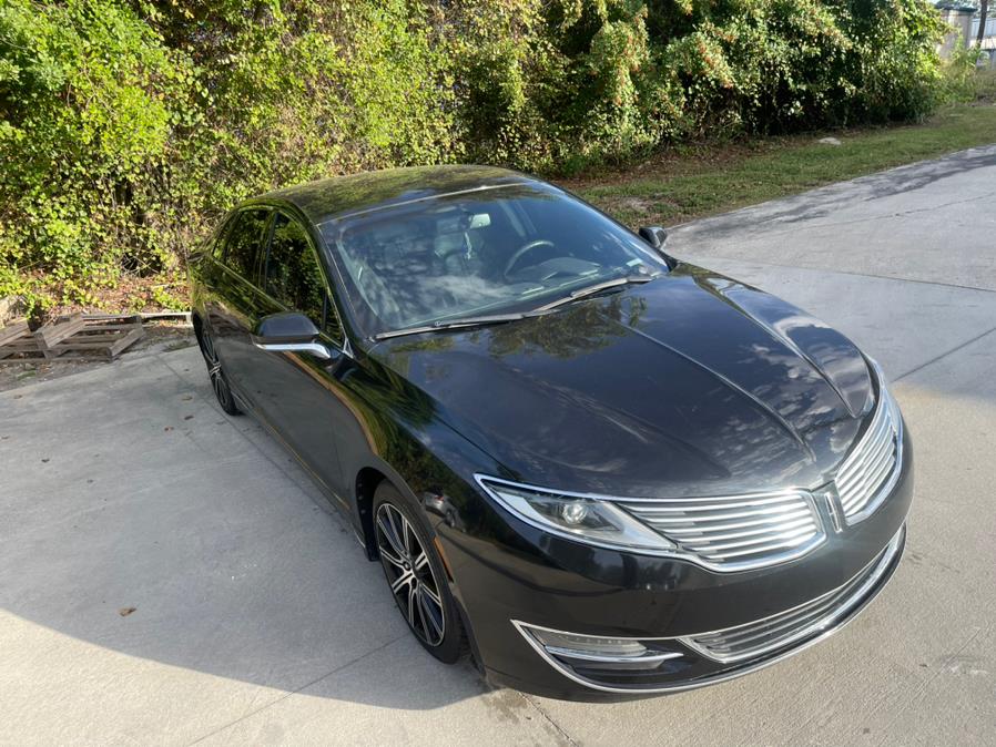 2013 Lincoln MKZ photo