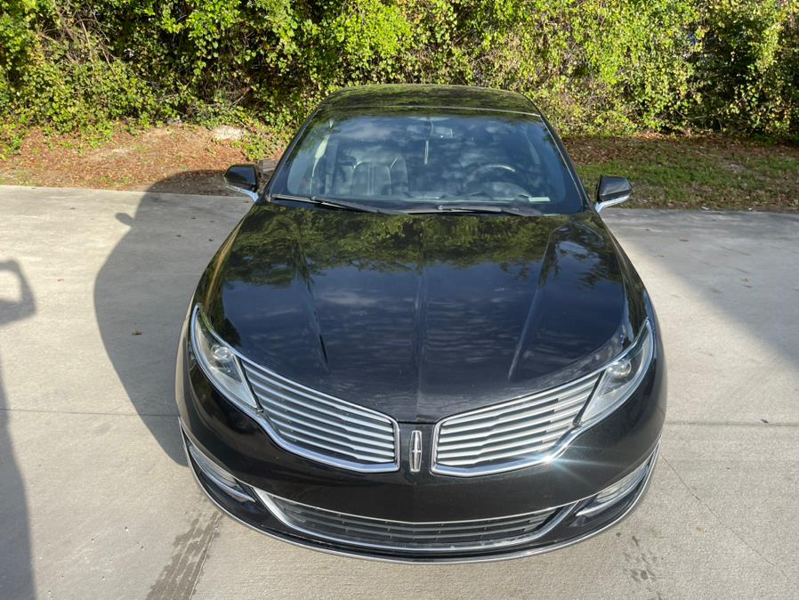 2013 Lincoln MKZ photo