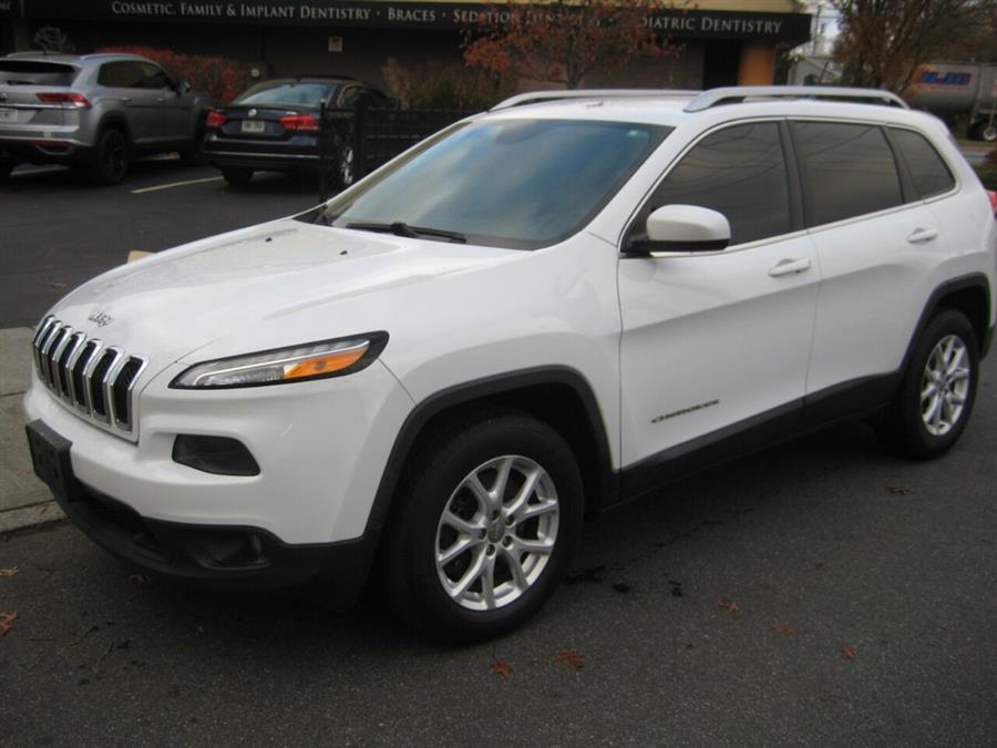 2015 Jeep Cherokee Latitude 4x4 4dr SUV photo