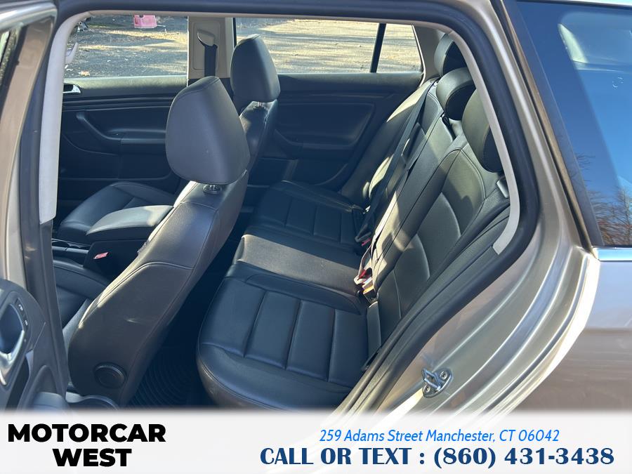 2013 Volkswagen Jetta SportWagen TDI photo