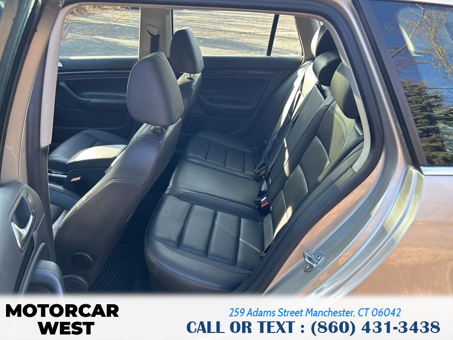 2013 Volkswagen Jetta SportWagen TDI photo