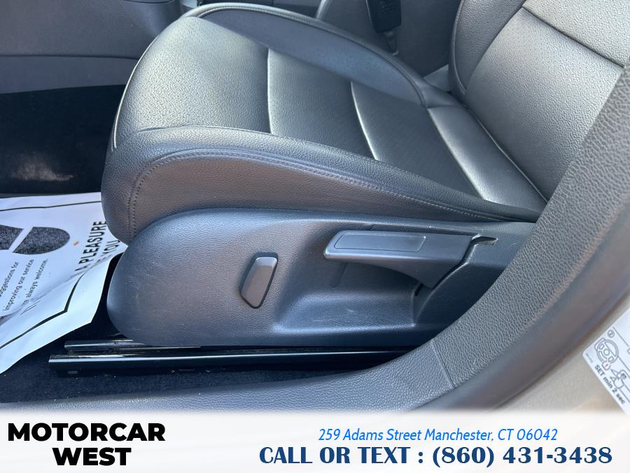 2013 Volkswagen Jetta SportWagen TDI photo
