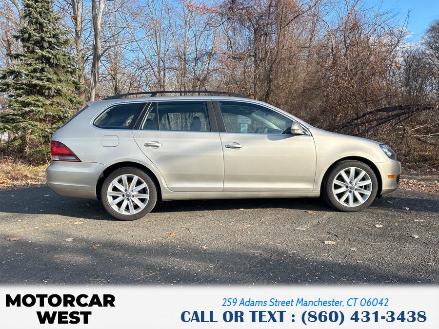 2013 Volkswagen Jetta SportWagen TDI photo