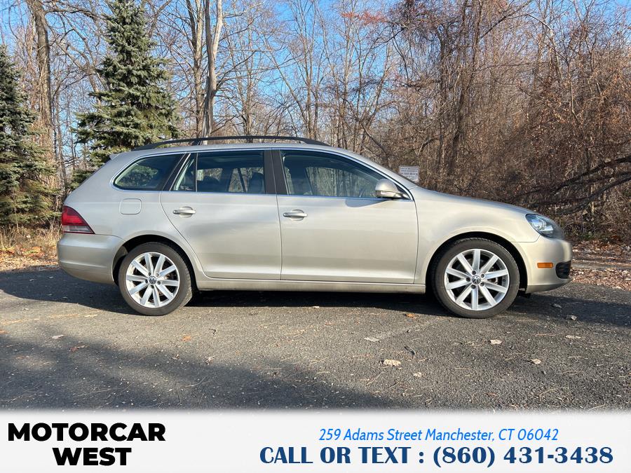 2013 Volkswagen Jetta SportWagen TDI photo
