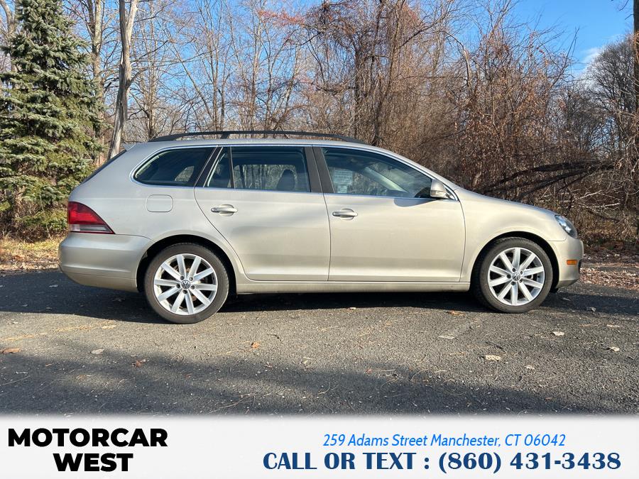 2013 Volkswagen Jetta SportWagen TDI photo