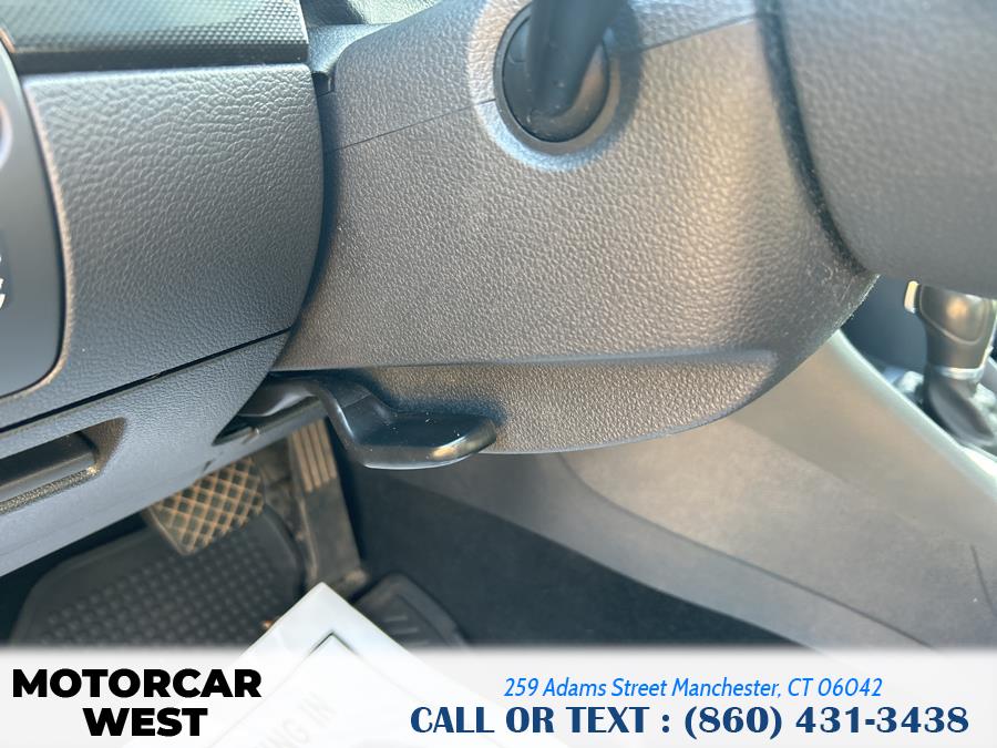 2013 Volkswagen Jetta SportWagen TDI photo