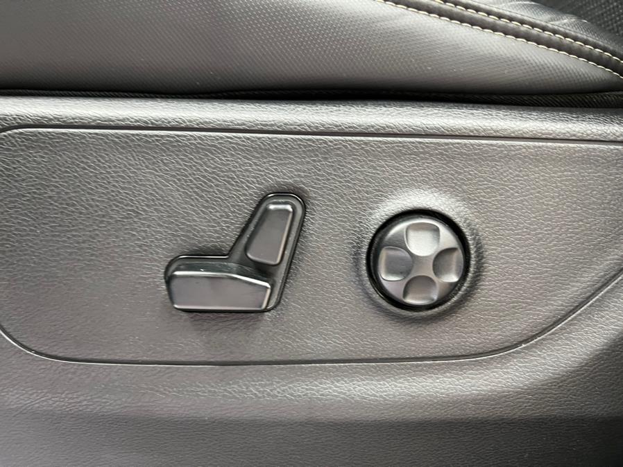 2019 RAM 1500 Rebel 4x4 Crew Cab 5''7