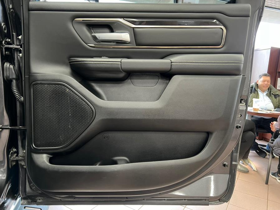 2019 RAM 1500 Rebel 4x4 Crew Cab 5''7