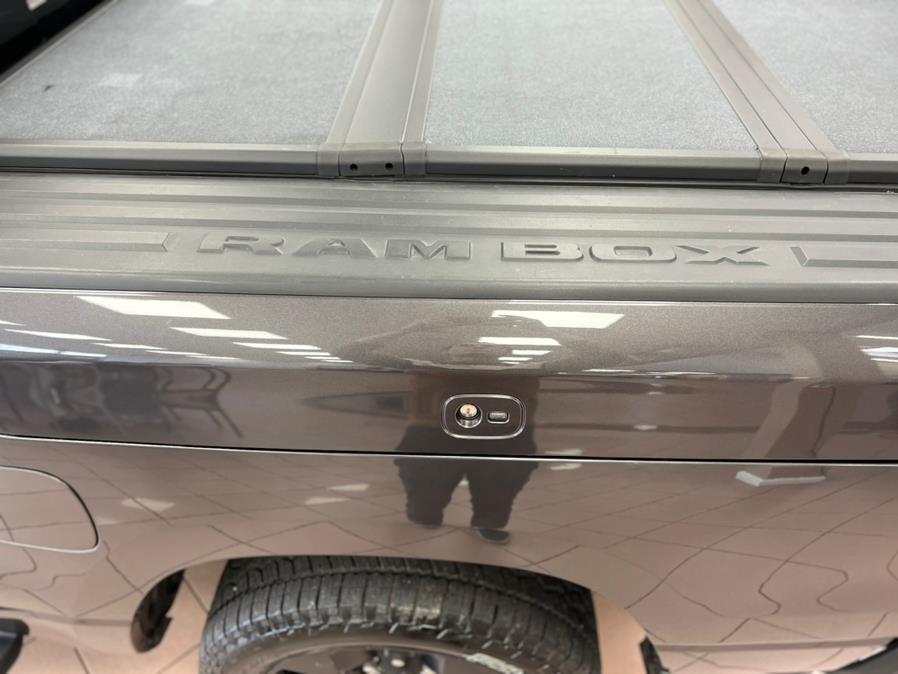 2019 RAM 1500 Rebel 4x4 Crew Cab 5''7