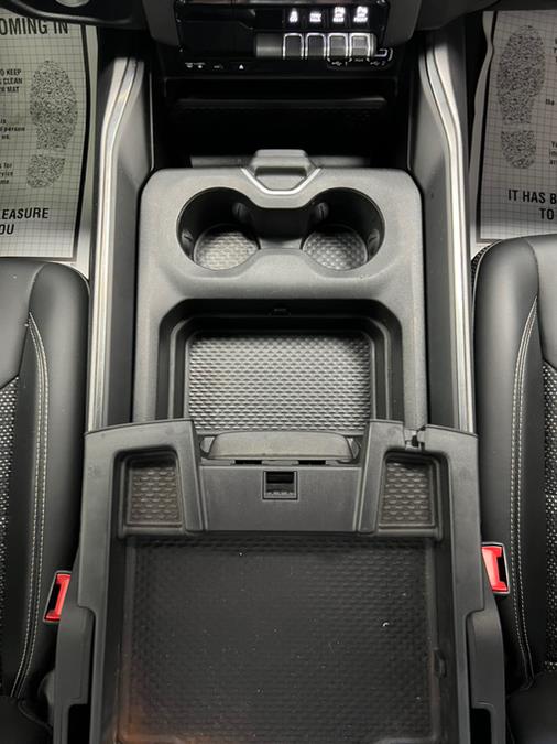 2019 RAM 1500 Rebel 4x4 Crew Cab 5''7