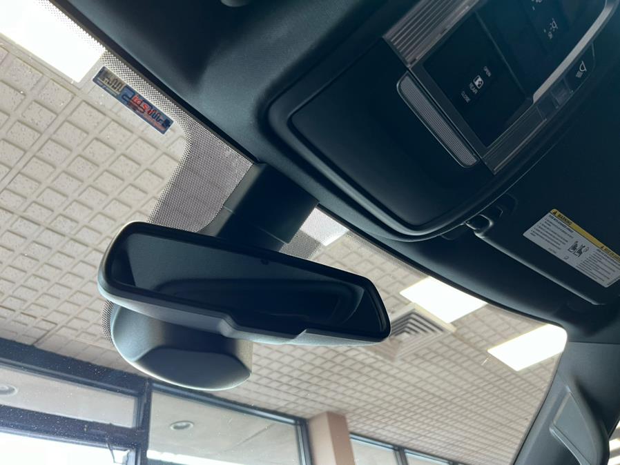 2019 RAM 1500 Rebel 4x4 Crew Cab 5''7