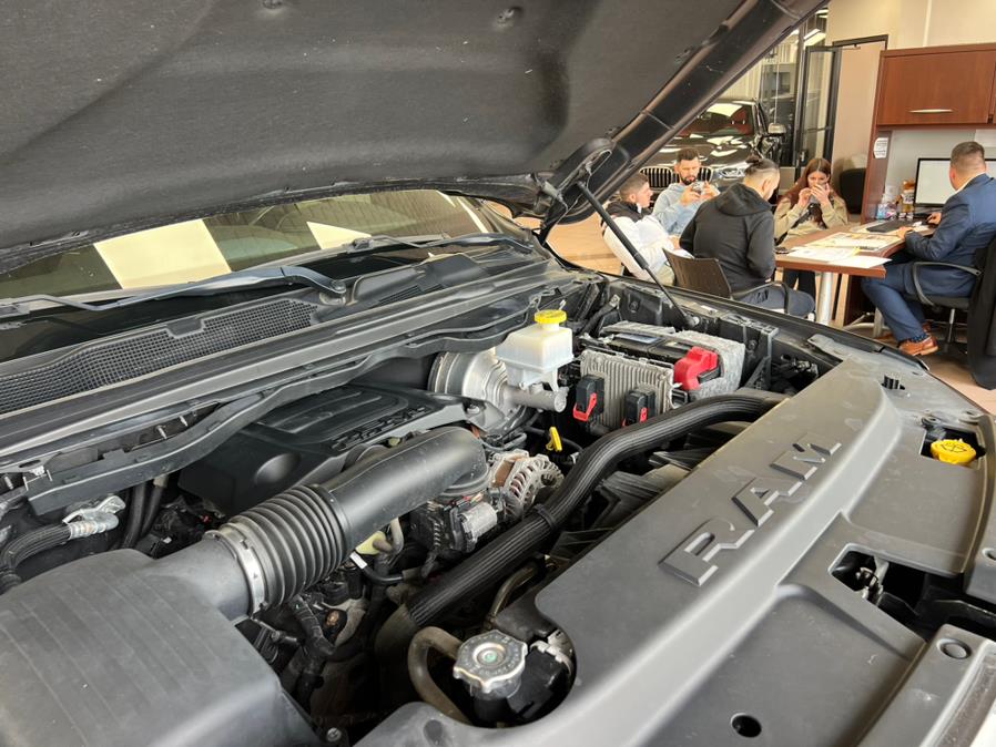 2019 RAM 1500 Rebel 4x4 Crew Cab 5''7