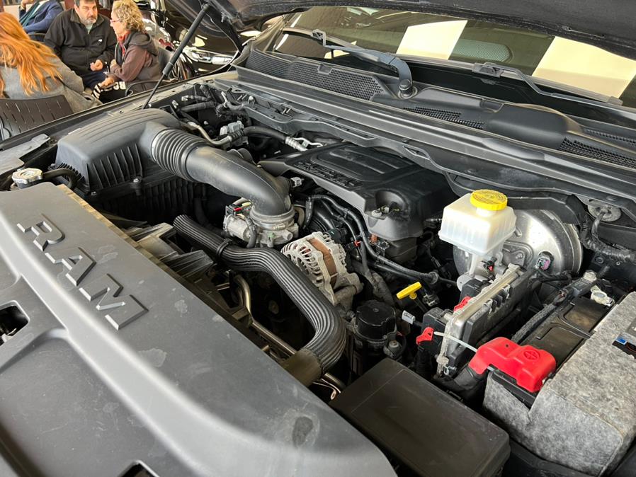 2019 RAM 1500 Rebel 4x4 Crew Cab 5''7
