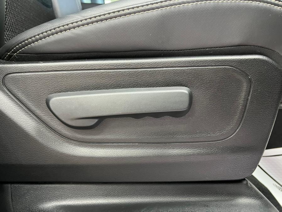 2019 RAM 1500 Rebel 4x4 Crew Cab 5''7