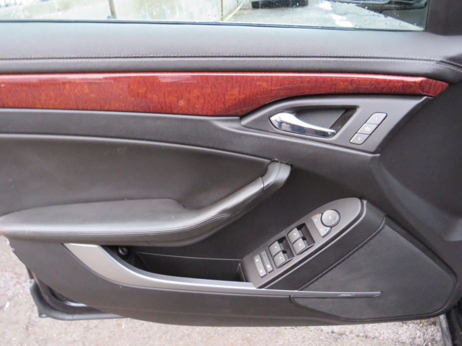 2011 Cadillac CTS 3.6L Premium photo