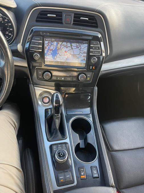 2017 Nissan Maxima SV 3.5L *Ltd Avail* photo