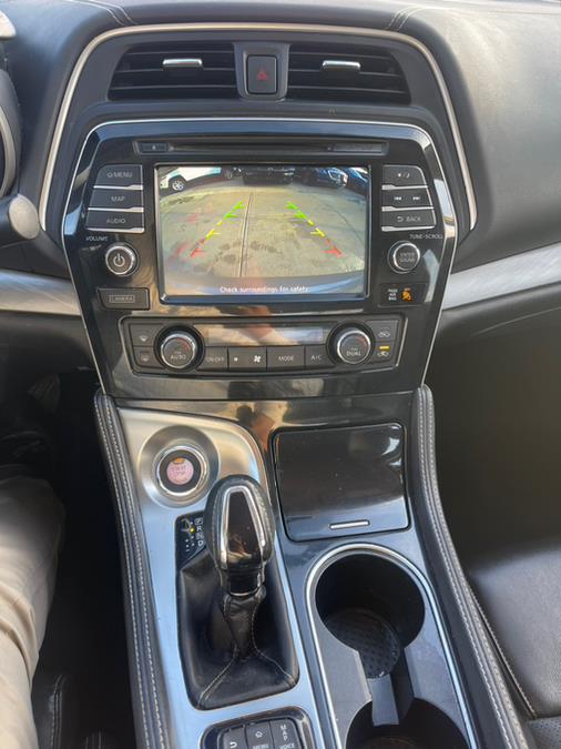 2017 Nissan Maxima SV 3.5L *Ltd Avail* photo