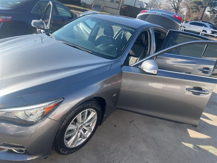2015 Infiniti Q50 Base AWD 4dr Sedan photo