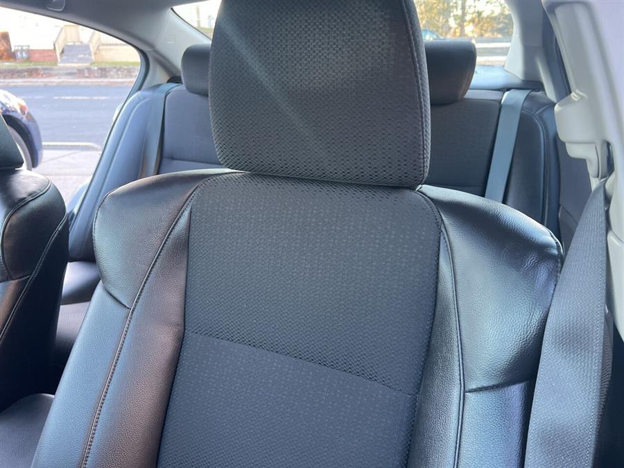 2013 Acura ILX 2.0L photo