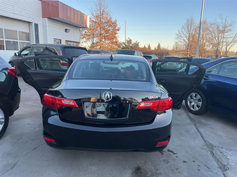 2013 Acura ILX 2.0L photo