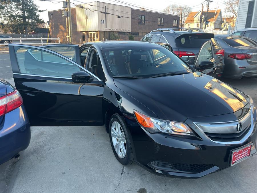 2013 Acura ILX 2.0L photo