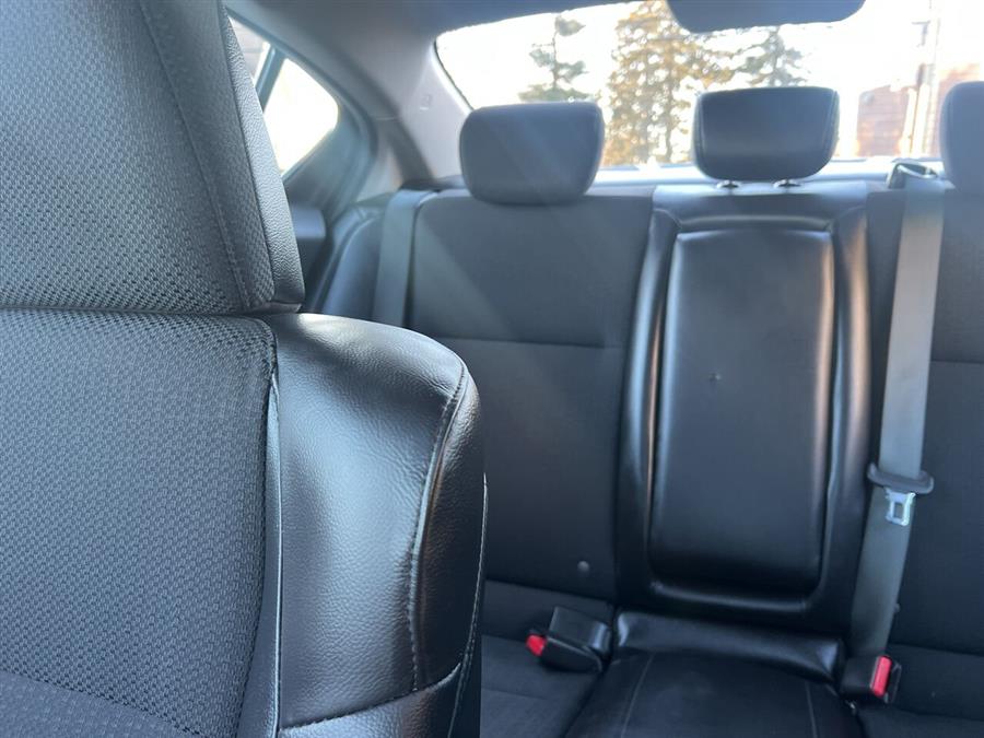 2013 Acura ILX 2.0L photo