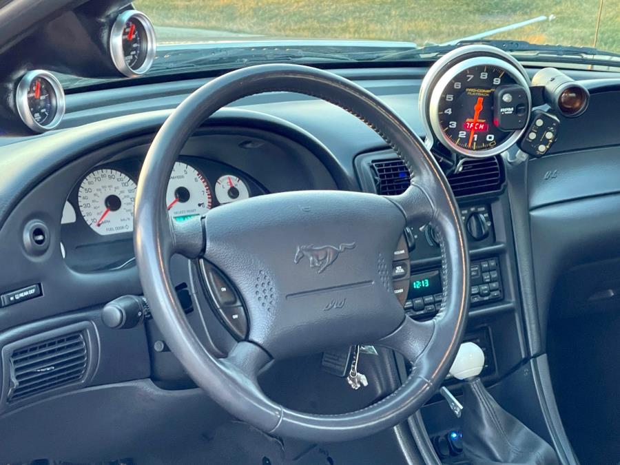 2000 Ford Mustang GT photo