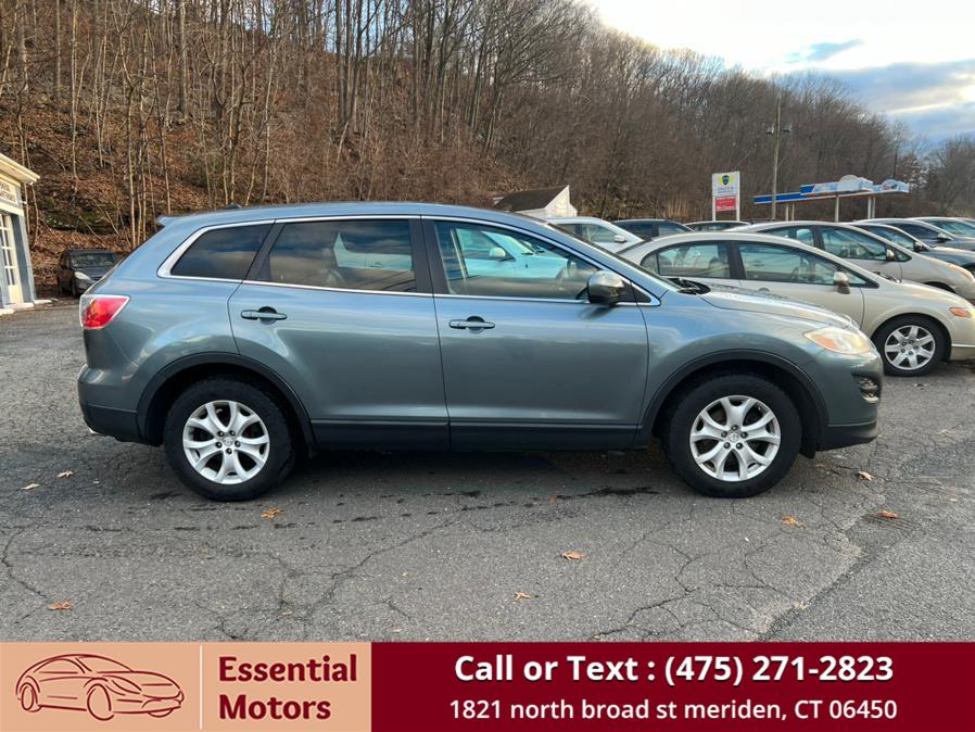 2011 Mazda CX-9 Touring photo