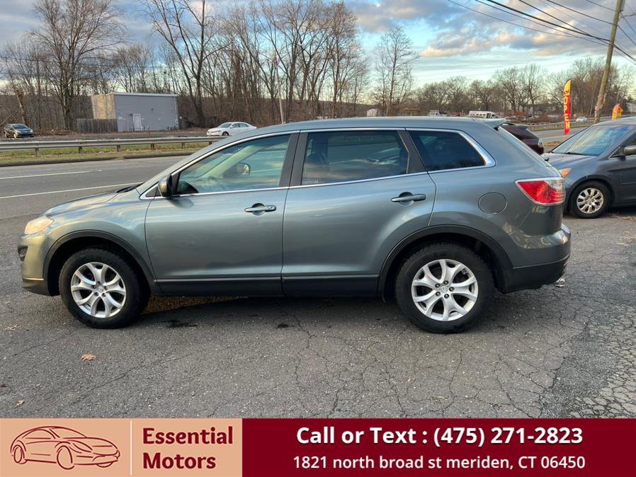 2011 Mazda CX-9 Touring photo