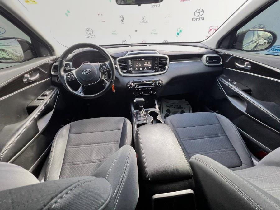 2019 Kia Sorento S V6 FWD photo