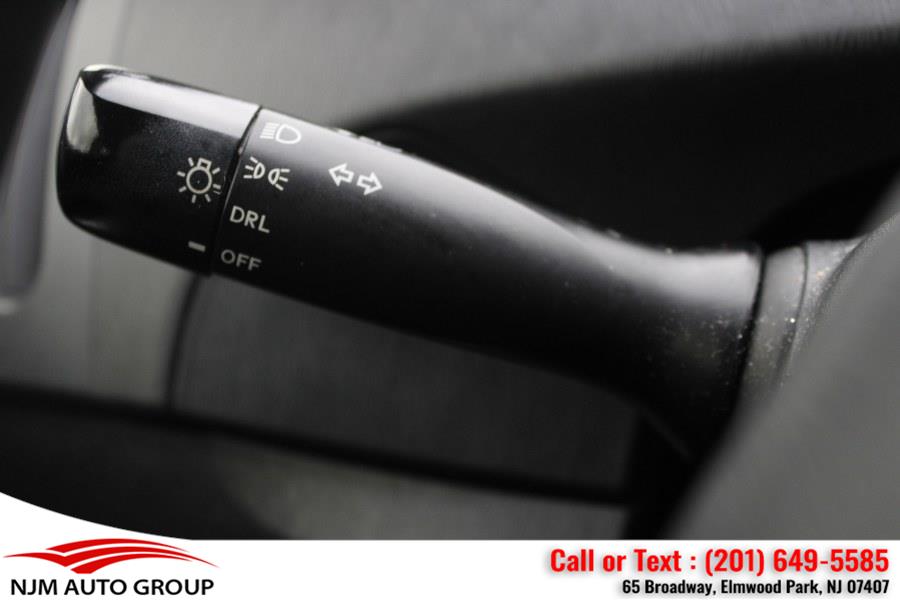2012 Toyota Prius Two photo