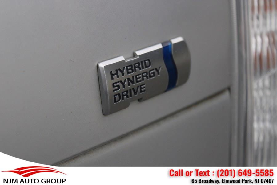 2012 Toyota Prius Two photo