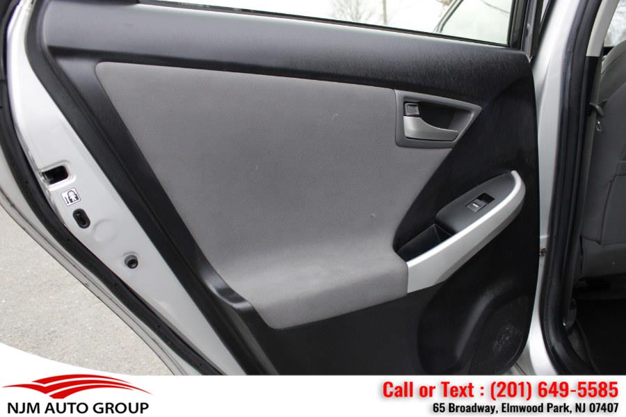 2012 Toyota Prius Two photo