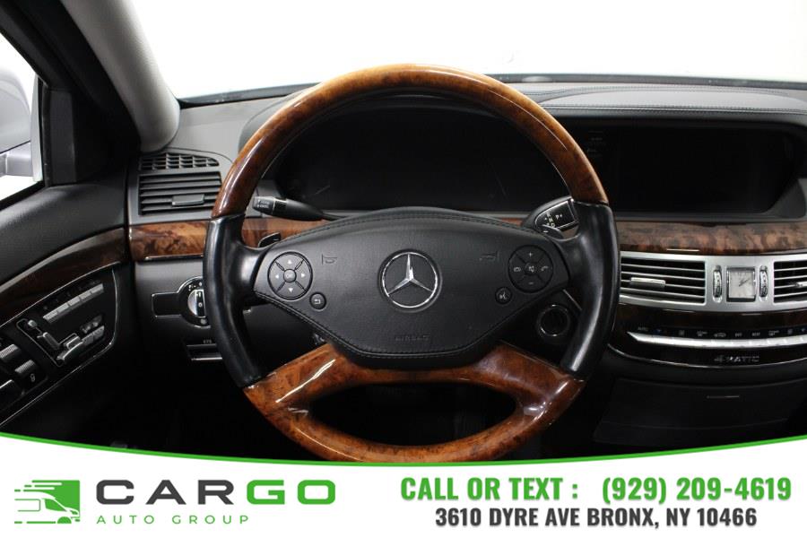 2012 Mercedes-Benz S-Class S550 4MATIC photo